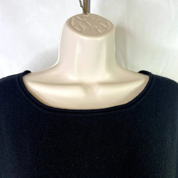 BCBGMaxazria NWT‎ 100% Lambswool Black Two Pocket Tunic Small - Picture 3 of 13